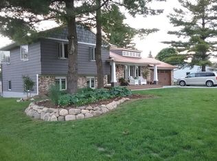 1737 Alan Ln, Lansing, MI 48917