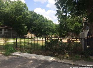 1807 Santiago St, San Antonio, TX 78207