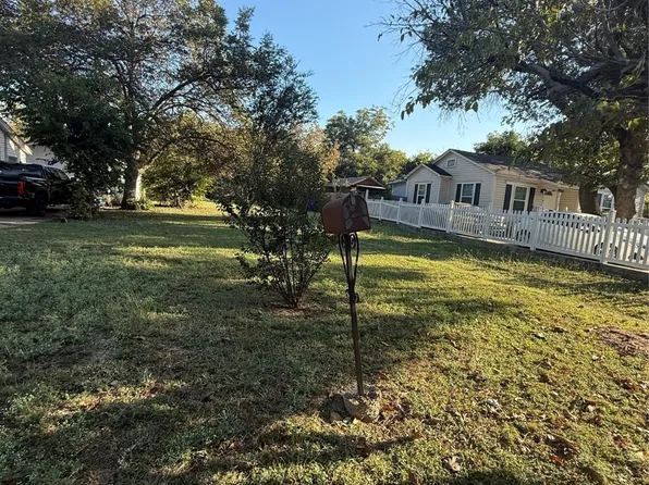 2312 Mitchell Ave, Waco, TX 76708