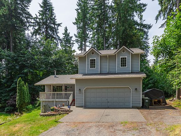 3rd image of 18127 SE Stoney Ct