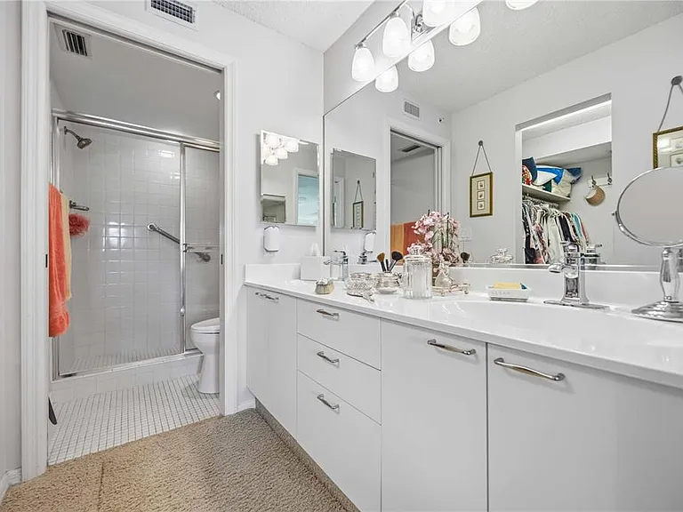 5627 Ashton Way #5627 — Photo 38