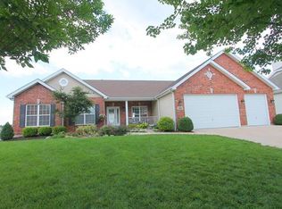 261 Madison Park Dr, Saint Peters, MO 63376