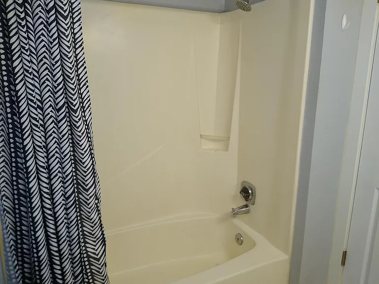 120 Blue Pointe Way #110 — Photo 12