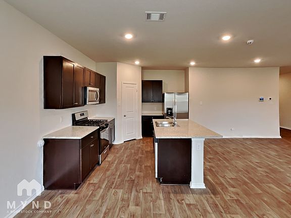 4th image of 6606 Bleak Hills Blvd