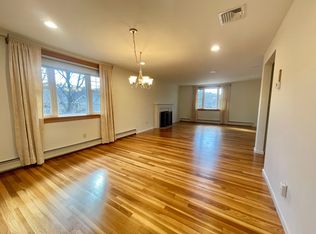 77 Louise Rd #2, Chestnut Hill, MA 02467