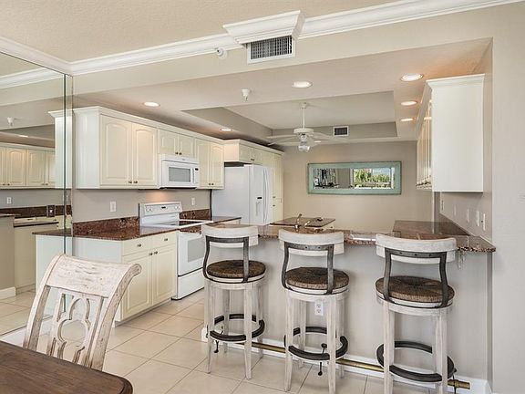 4th image of 4973 Bacopa Ln S Unit 204