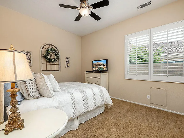 49 Vista Mirage Way — Photo 29