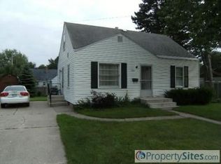 922 Iowa St SW, Wyoming, MI 49509