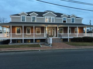 30 Elm Ave APT B3, Hyannis, MA 02601