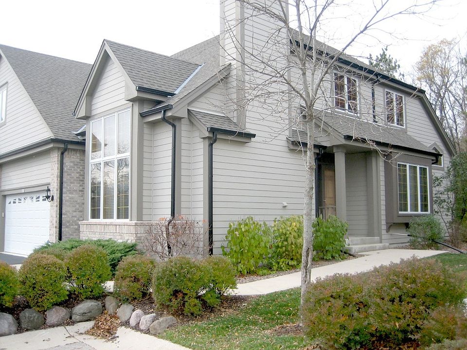 1st image of 3412 Turnberry Oak Dr