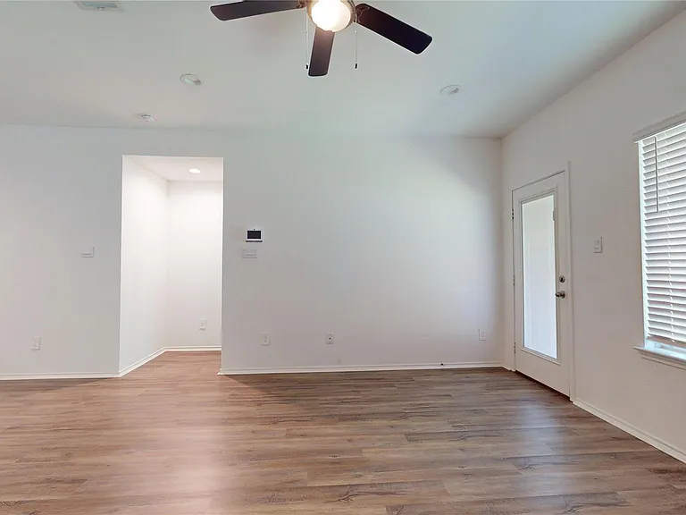 16873 Short Pines Dr — Photo 7