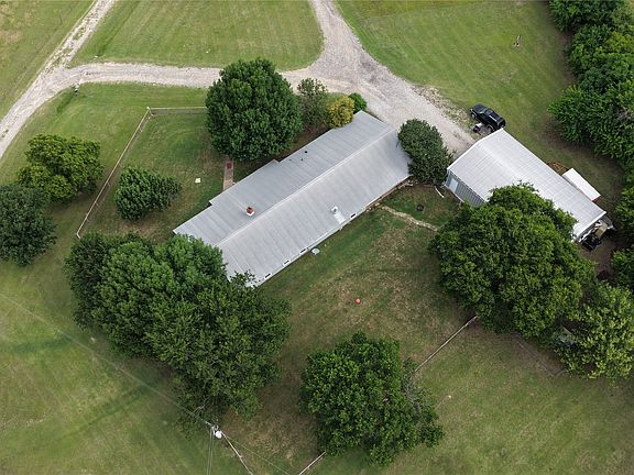 5th image of 809 Stephenson Rd