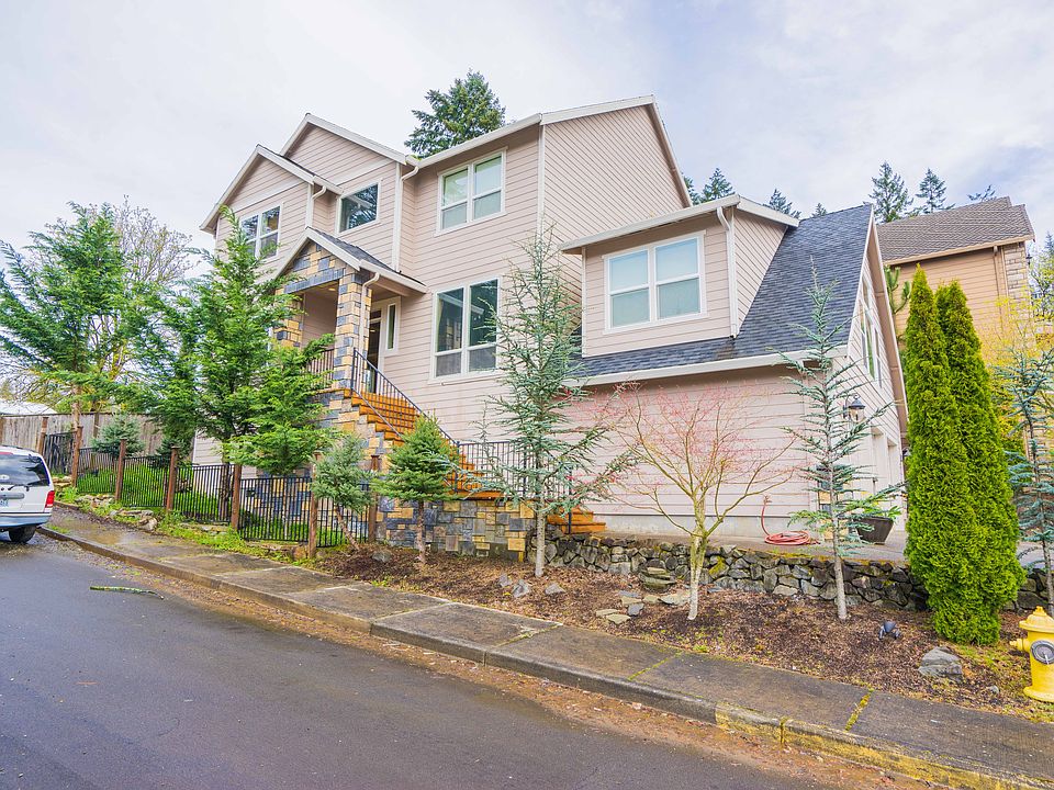 1st image of 975 W Bamboo Ct