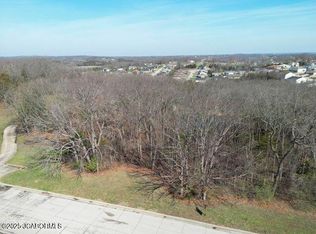 Denice St, Jefferson City, MO 65109