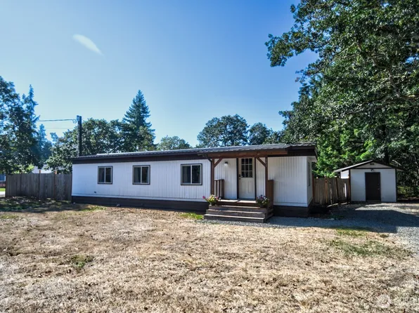 987 Tipsoo Loop N, Rainier, WA 98576