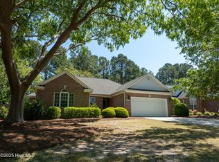 8200 Beddoes Dr, Wilmington, NC 28411