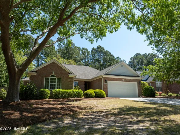 8200 Beddoes Drive, Wilmington, NC 28411