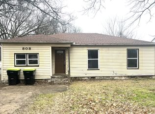 808 S Johnston St, Ada, OK 74820