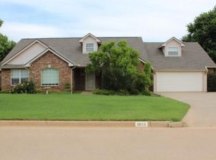 1803 Westwood Pl, Elk City, OK 73644