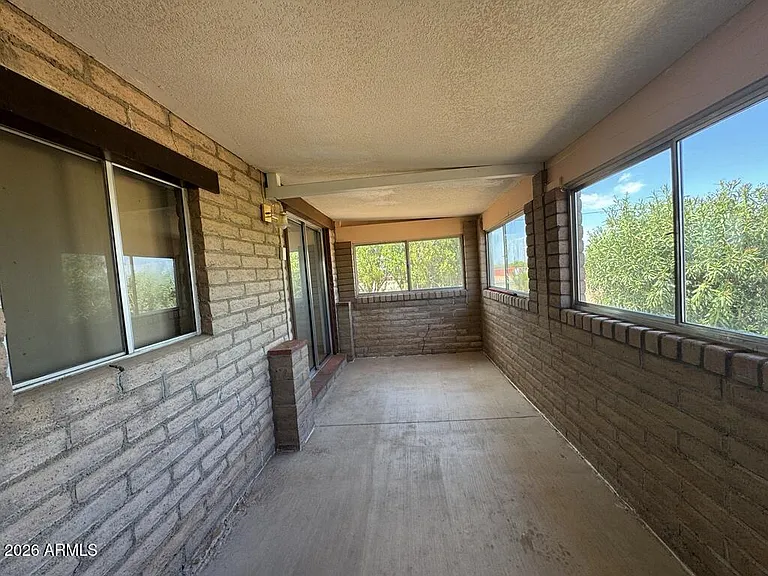 4818 S Santa Elena Ave — Photo 19