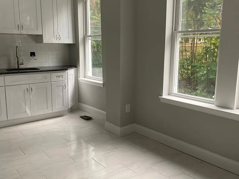 532 Brinton St #2 — Photo 8