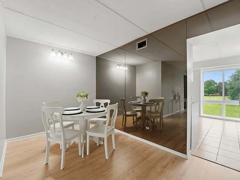 5513 Chateau Dr #4 — Photo 10
