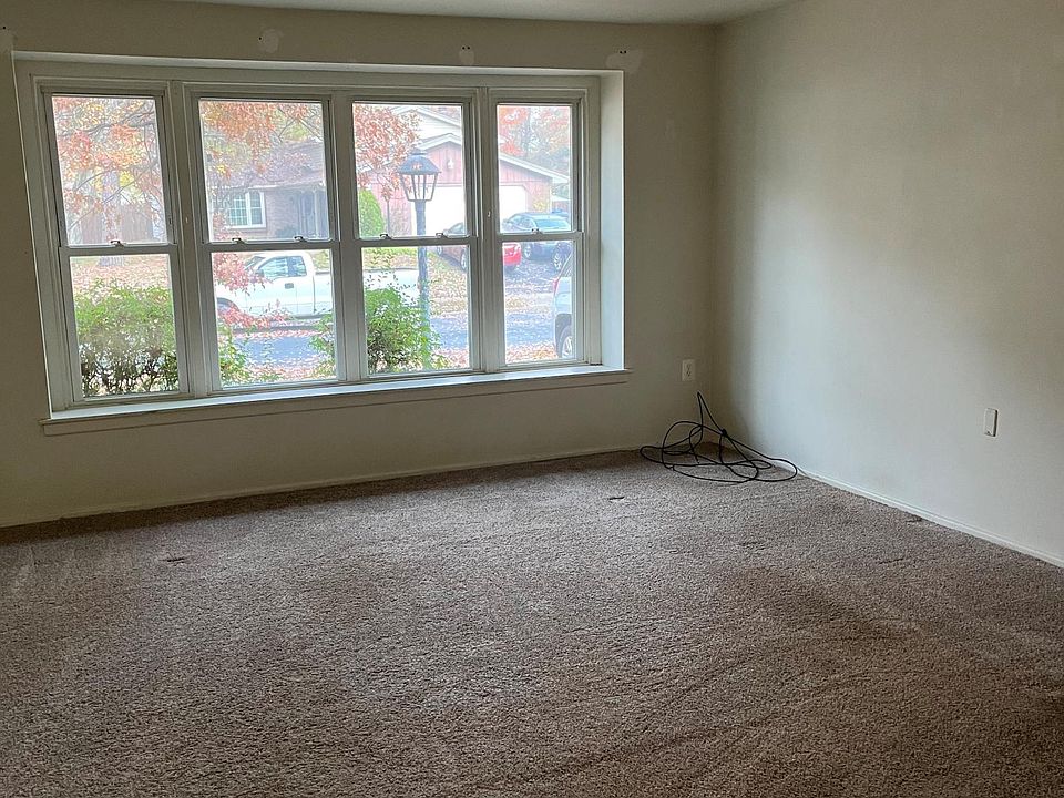 2nd image of 3406 Lisa Cir