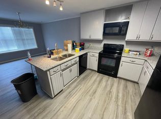 4022 Foxridge Ln, Valdosta, GA 31605