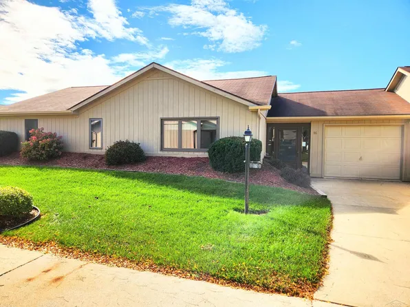 16 Commons West Ct, Saginaw, MI 48603