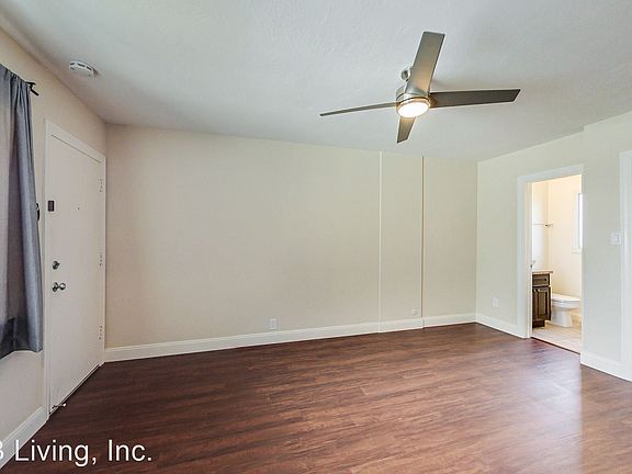 4th image of 5471 Vicente Way Unit 25