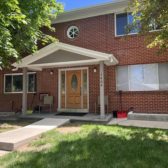 1404 Caddoa Dr — Photo 1