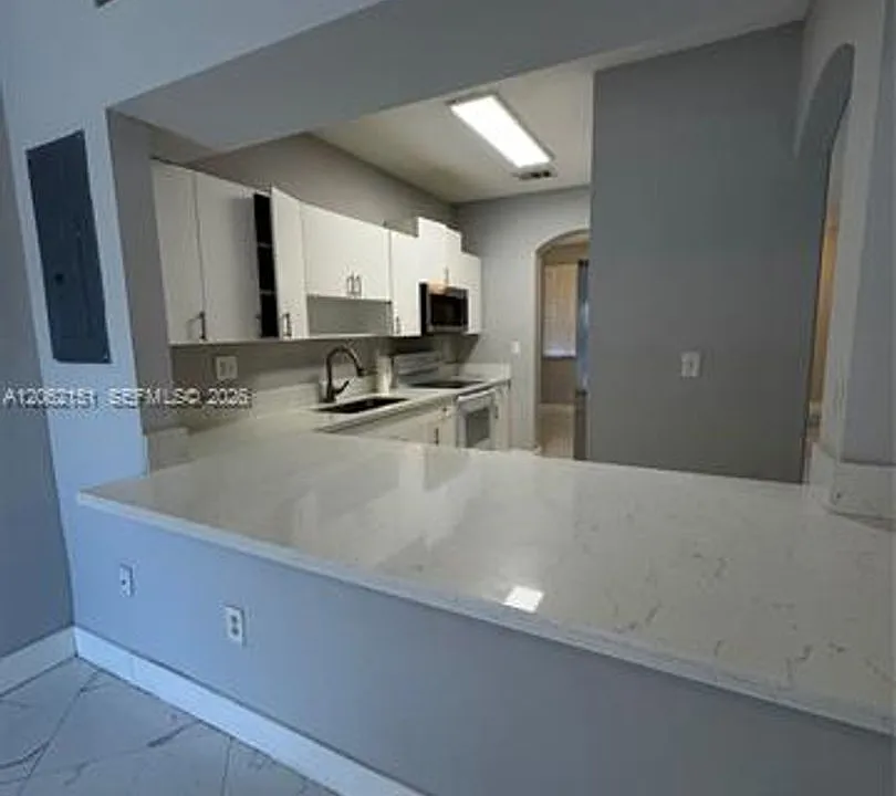 8360 NW 10th St #Townhouse 9C