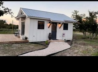 385 Ruger Rd, Fredericksburg, TX 78624