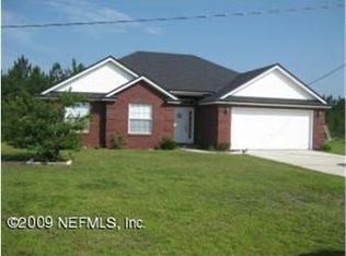 572 Pine Crest Ct, Macclenny, FL 32063
