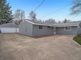 1418 Brookdale Ln, Kent, OH 44240