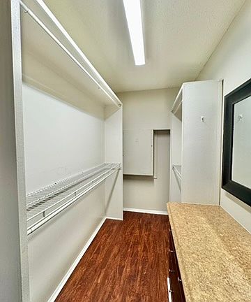 3rd image of 630 Central Ave #Op5