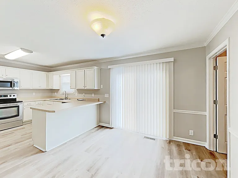 5013 Claude Dr — Photo 4
