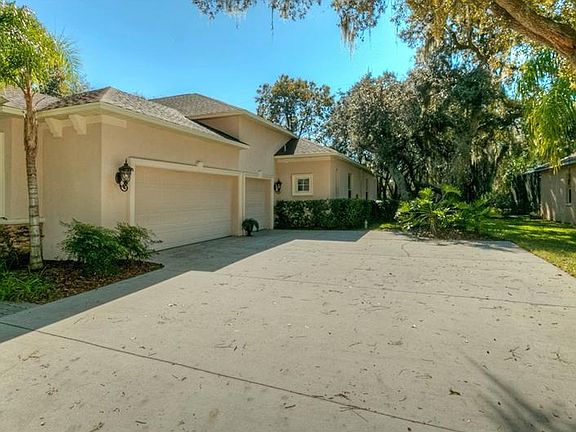 3rd image of 6227 Wild Orchid Dr