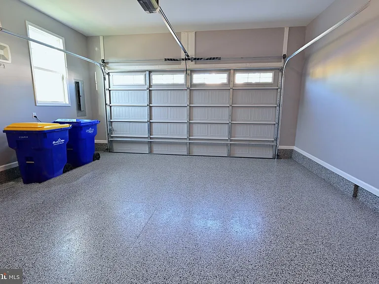 19504 Safflower Way — Photo 17