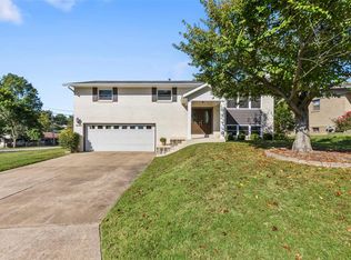 1905 Westwood Dr, Cape Girardeau, MO 63701