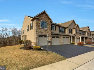 2660 Gracie Dr, Harrisburg, PA