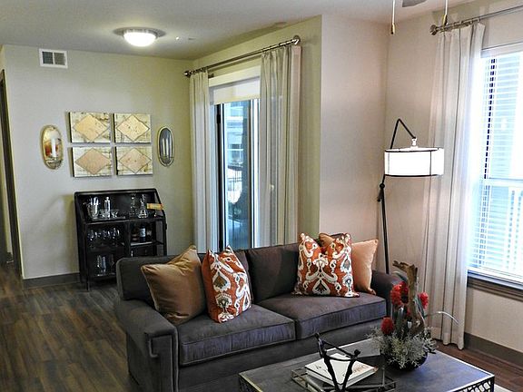 2nd image of 10408 Town And Country Way #380