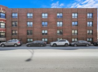 803 W Oakdale Ave APT 3A, Chicago, IL 60657