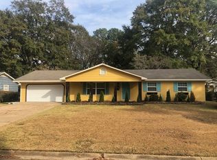 5810 Fallview Dr, Jackson, MS 39211