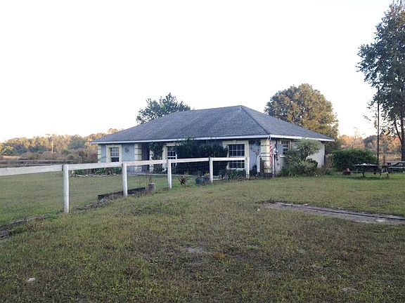 4th image of 13491 NE 20th Ave