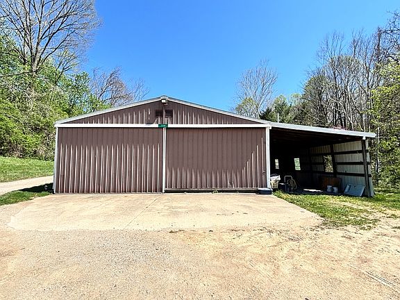 2nd image of 166 Seymour Rd