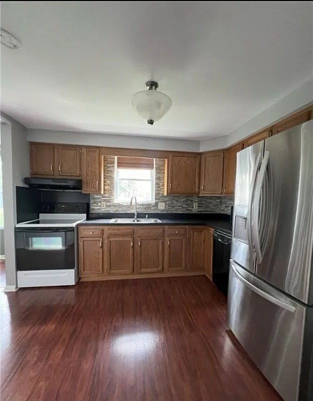 8499 Fathom Drive — Photo 1