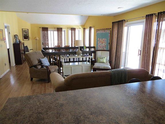 3rd image of 2073 E Waters Edge Dr
