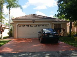 18256 NW 6th St, Pembroke Pines, FL 33029