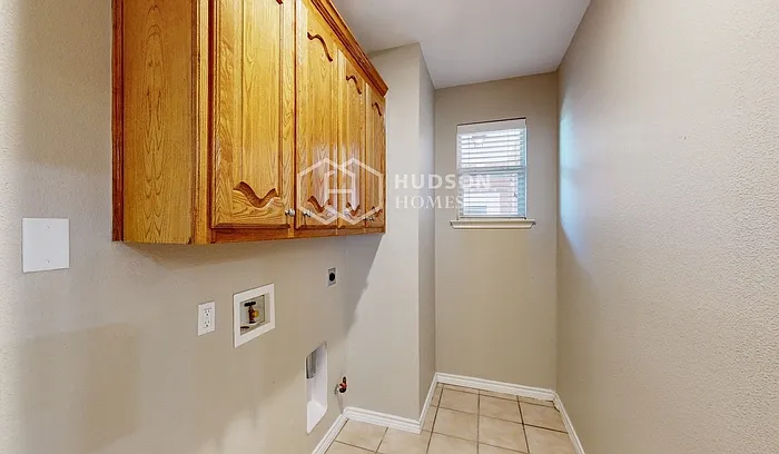 1468 Red Wolf Dr — Photo 36